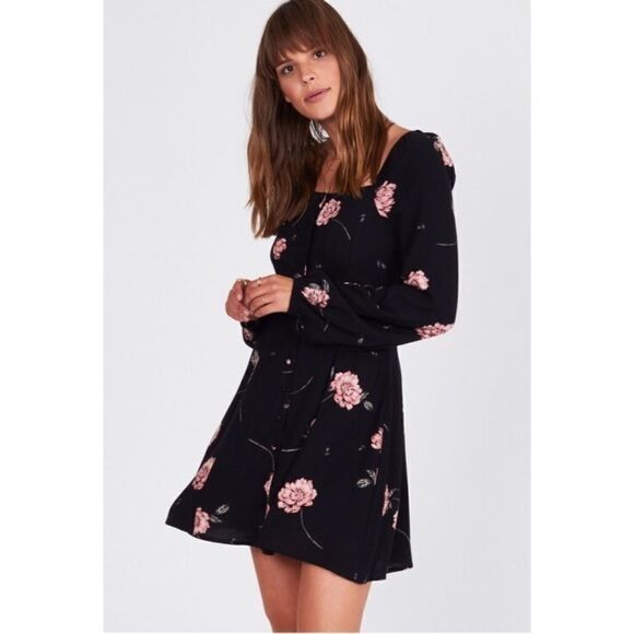 Amuse Society Easy on the Eyes Dress - Picture 1 of 5
